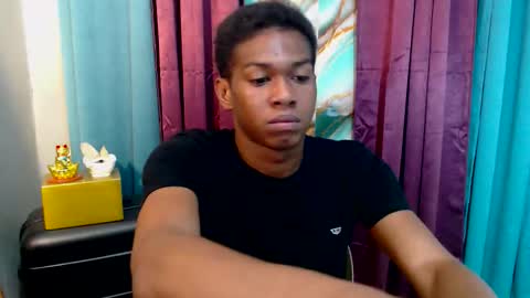 Snapshot of worshipmycockxxx chatting on December 2025 12:39:02 AM Josh This is my new account now online show from December 2025 12:39:02 AM