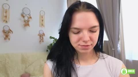 Evelin online show from March 2026 09:32:02 AM