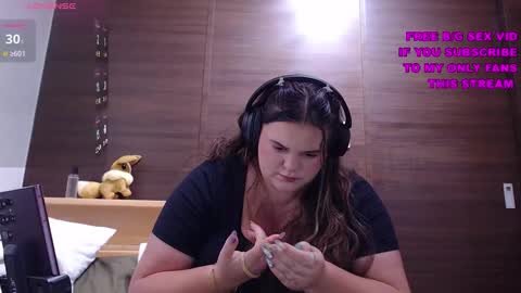 Snapshot of wow_its_kaitlyn chatting on November 2025 02:50:02 PM Kaitlyn xx online show from November 2025 02:50:02 PM