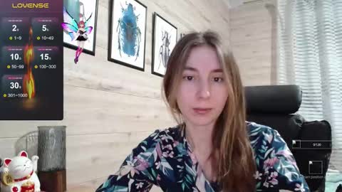 Anna  online show from October 2025 01:36:03 PM