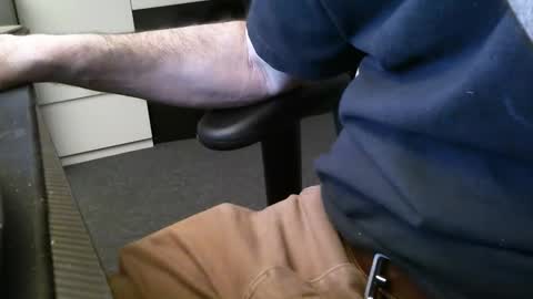 wrangleat0r online show from December 2025 01:46:02 AM