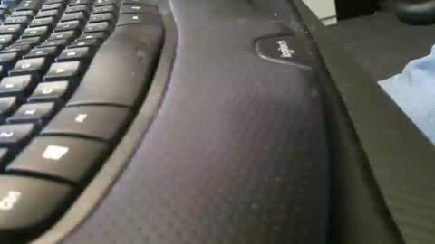 wrangleat0r online show from February 2026 12:08:01 AM