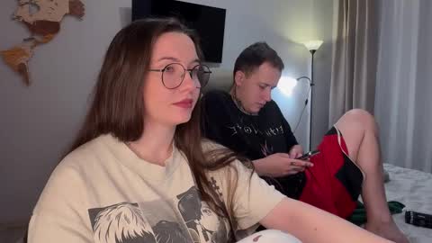 Eric and Christine 3 online show from November 2025 12:44:02 PM