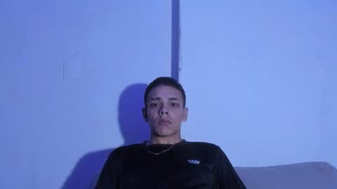 wyatt_smith71 online show from May 2026 03:25:02 AM