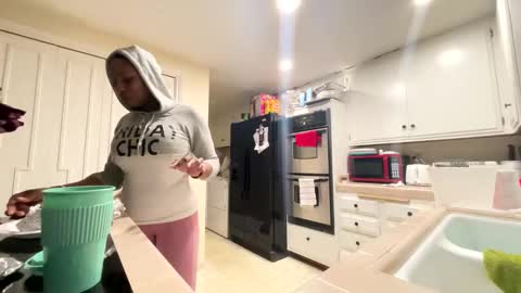 Wynter Heat online show from February 2025 05:41:01 AM