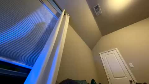 Wynter Heat online show from October 2025 05:04:02 AM