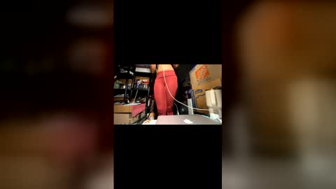 Snapshot of wynterheat chatting on May 2026 02:06:01 AM Wynter Heat online show from May 2026 02:06:01 AM