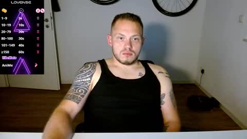 Snapshot of x19marco93x chatting on October 2025 07:47:02 PM x19marco93x online show from October 2025 07:47:02 PM