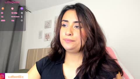 Snapshot of x_allison02x chatting on January 2025 11:48:01 PM Allison online show from January 2025 11:48:01 PM