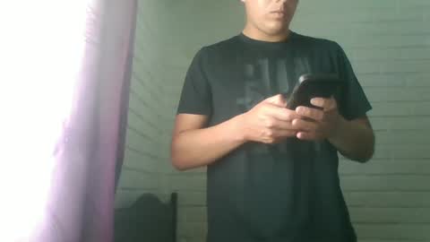 Snapshot of x_andrescam chatting on December 2024 08:04:01 PM x_andrescam online show from December 2024 08:04:01 PM