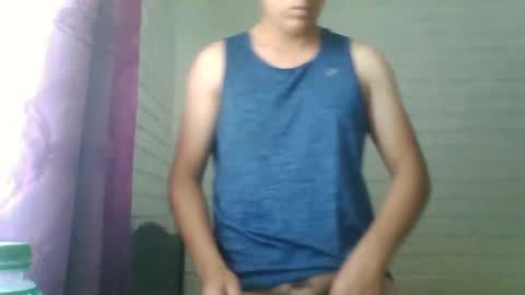 Snapshot of x_andrescam chatting on January 2025 03:29:02 PM x_andrescam online show from January 2025 03:29:02 PM