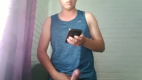 Snapshot of x_andrescam chatting on March 2025 09:32:02 PM x_andrescam online show from March 2025 09:32:02 PM