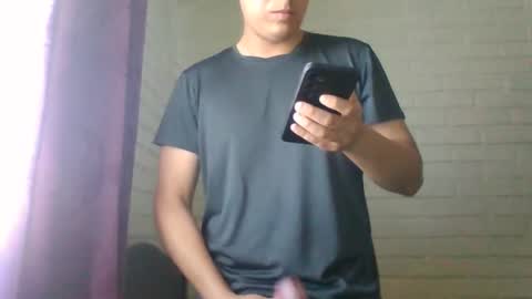 Snapshot of x_andrescam chatting on December 2025 01:15:01 PM x_andrescam online show from December 2025 01:15:01 PM