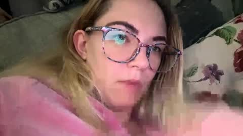 Mariah  online show from December 2024 12:30:01 PM