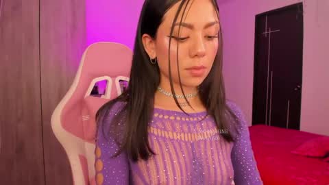     s  s      s   online show from April 2026 12:35:01 AM