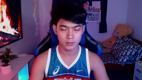 Snapshot of xaldrian_destroyer chatting on December 2024 10:30:01 AM Prince Aldrian online show from December 2024 10:30:01 AM