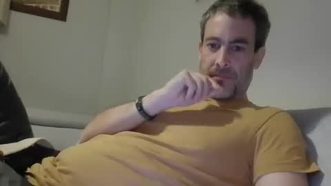 Snapshot of xalegarmax chatting on May 2026 09:11:01 PM xalegarmax online show from May 2026 09:11:01 PM