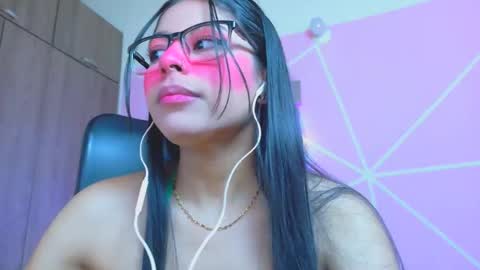 Snapshot of xallysonx_ chatting on April 2026 12:29:02 PM XALLYSONX online show from April 2026 12:29:02 PM