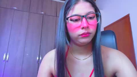 Snapshot of xallysonx_ chatting on June 2026 11:37:02 AM XALLYSONX online show from June 2026 11:37:02 AM