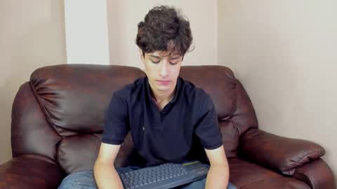 xam_collen online show from November 2025 03:44:01 PM