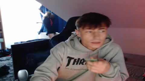 Snapshot of xandiigmusik chatting on October 2025 02:07:01 PM rx4per online show from October 2025 02:07:01 PM