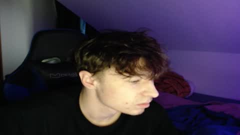 Snapshot of xandiigmusik chatting on December 2025 08:45:02 AM rx4per online show from December 2025 08:45:02 AM