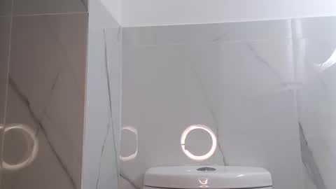 Andres online show from February 2025 07:18:02 AM