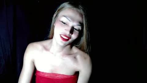 Snapshot of xangel_redx chatting on June 2026 12:42:02 PM ANGEL online show from June 2026 12:42:02 PM