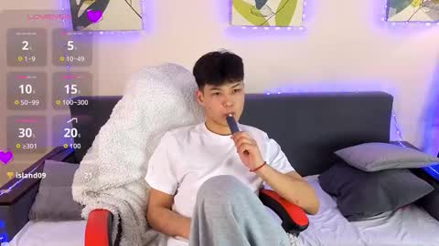 Elvin online show from March 2026 07:21:02 PM