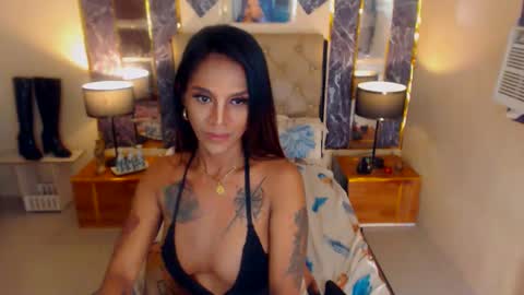 THALIA MOUNT online show from March 2025 03:01:01 AM