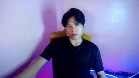Snapshot of xcharls08 chatting on July 2026 06:43:02 PM xcharls08 online show from July 2026 06:43:02 PM
