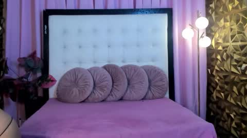 rica online show from October 2025 08:25:02 AM