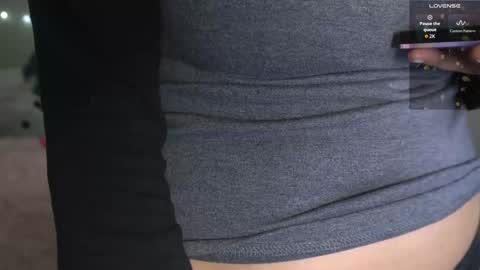 Snapshot of xclusivesecrets chatting on January 2026 08:27:02 AM spoil me here online show from January 2026 08:27:02 AM