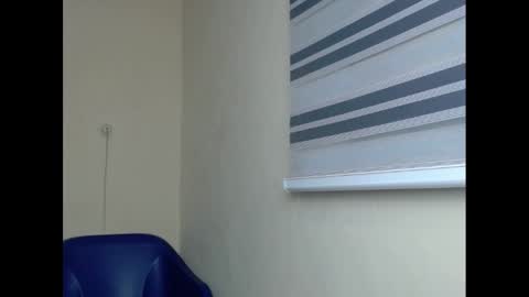 Snapshot of xcreamypussy chatting on January 2025 04:12:02 AM xcreamypussy online show from January 2025 04:12:02 AM