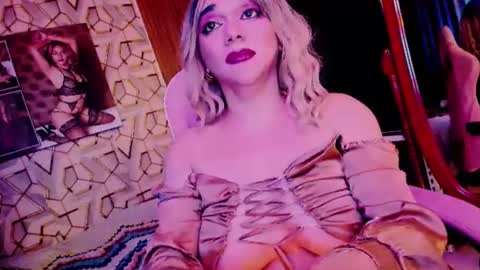 Snapshot of xdirtymistressx chatting on December 2025 02:37:02 PM XDirtymistressX online show from December 2025 02:37:02 PM