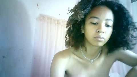 Snapshot of xenna610827 chatting on January 2025 05:10:01 AM xenna610827 online show from January 2025 05:10:01 AM