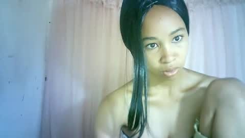 Snapshot of xenna610827 chatting on January 2025 03:22:01 AM xenna610827 online show from January 2025 03:22:01 AM