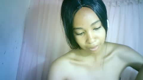 Snapshot of xenna610827 chatting on January 2025 08:22:01 PM xenna610827 online show from January 2025 08:22:01 PM