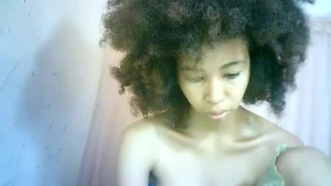 Snapshot of xenna610827 chatting on February 2025 03:34:02 AM xenna610827 online show from February 2025 03:34:02 AM