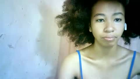 Snapshot of xenna610827 chatting on February 2025 05:41:02 AM xenna610827 online show from February 2025 05:41:02 AM