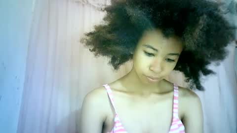 Snapshot of xenna610827 chatting on February 2025 06:01:02 AM xenna610827 online show from February 2025 06:01:02 AM