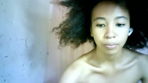 Snapshot of xenna610827 chatting on February 2025 08:19:02 AM xenna610827 online show from February 2025 08:19:02 AM