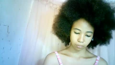 Snapshot of xenna610827 chatting on February 2025 12:39:02 PM xenna610827 online show from February 2025 12:39:02 PM