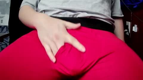 xgamerboyx online show from July 2026 02:02:01 PM