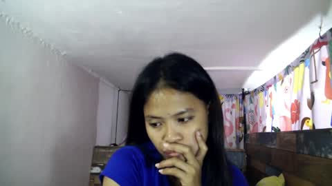 xgurlxlaloox online show from May 2026 01:02:02 AM