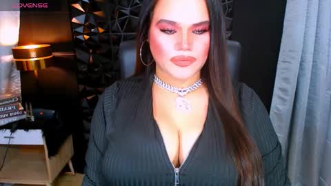 Snapshot of xhugeharleyselfsuckerx chatting on October 2025 02:25:02 AM xHUGECOCKTILLCUMX online show from October 2025 02:25:02 AM