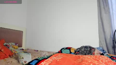 Xia Angel online show from November 2025 11:44:02 AM