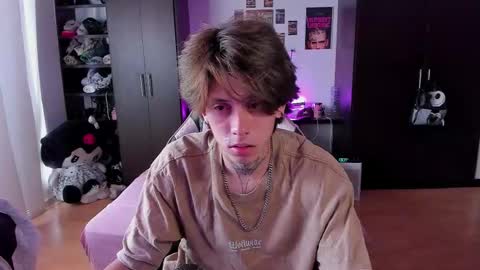 xIce Boy online show from March 2026 03:20:02 PM