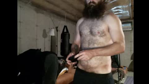 xiisil online show from September 2025 06:57:01 PM