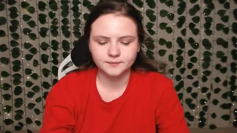 Lina online show from February 2025 10:34:01 AM